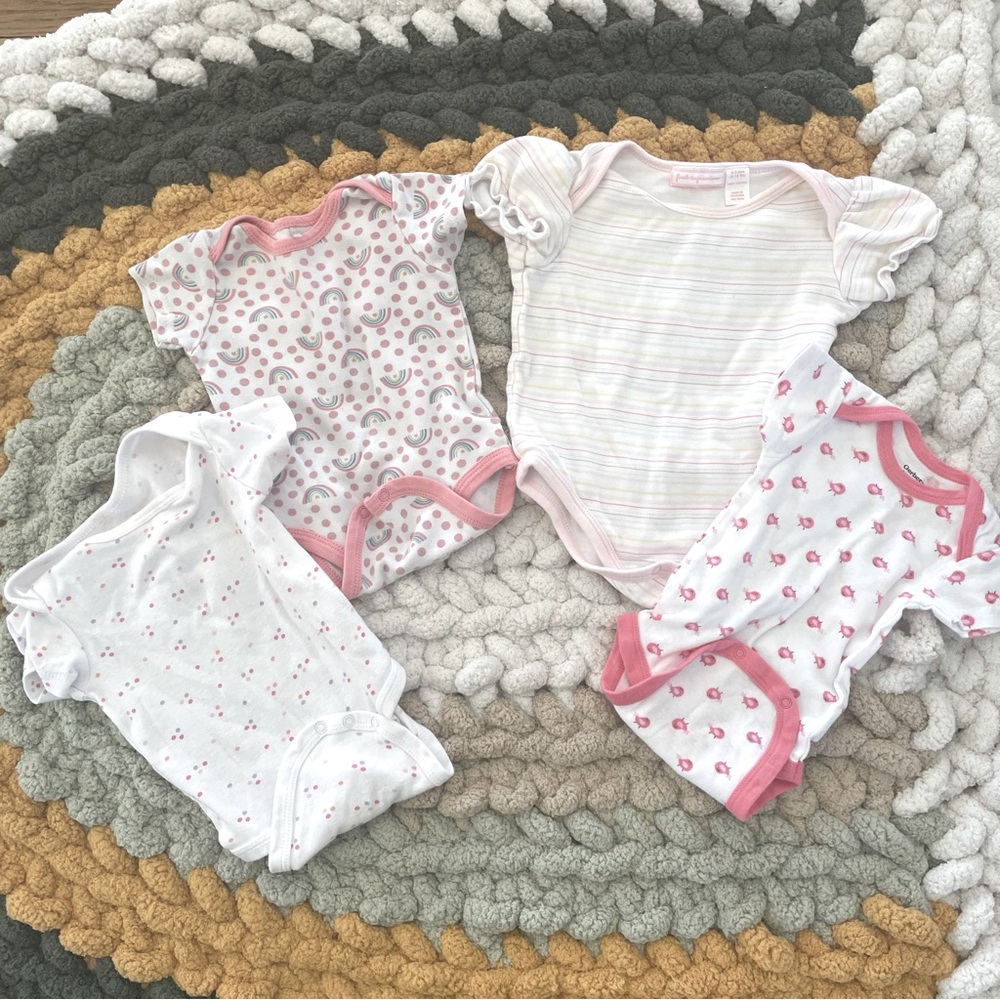 0-3 month baby girl set of 4 button shirts